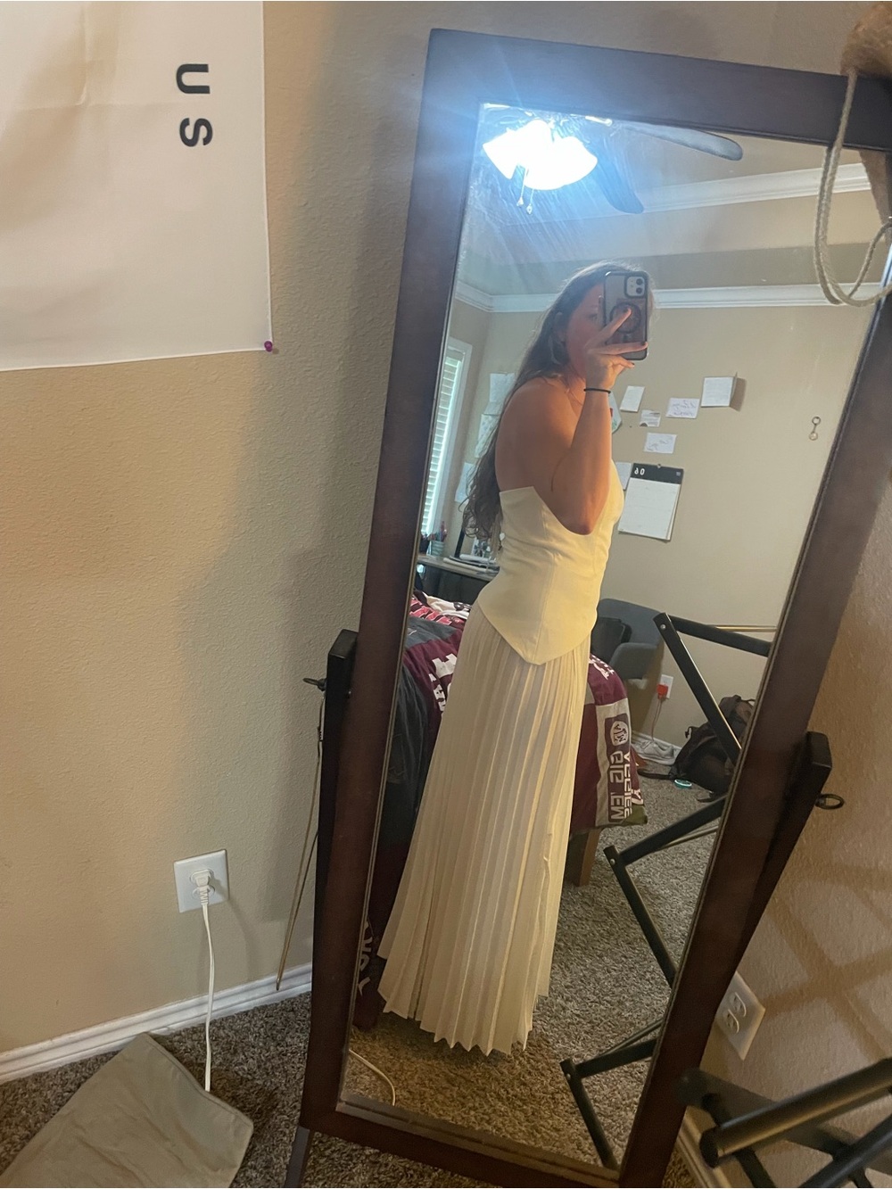 Commense White Pleated Dress - Picture 5 of 5